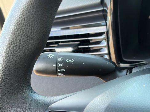 Used 2025 Toyota Camry LE image 23