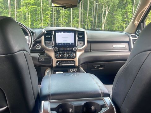 Used 2022 RAM 3500 Laramie AWD/4WD image 39