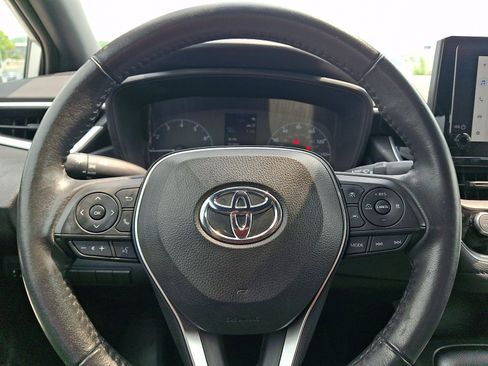Used 2023 Toyota Corolla SE FWD image 19