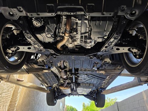 Used 2010 Lexus RX 350 AWD image 3