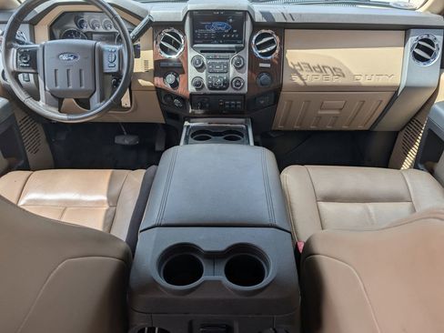 Used 2016 Ford F250 Lariat w/ Chrome Package image 26