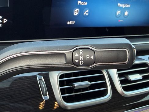 Used 2025 Mercedes-Benz GLE 53 AMG 4MATIC Coupe image 28