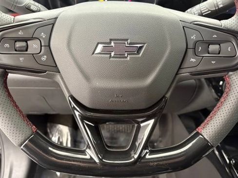 New 2026 Chevrolet Trax RS FWD image 32