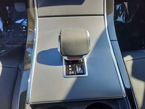 New 2026 Land Rover Range Rover Evoque S image 16