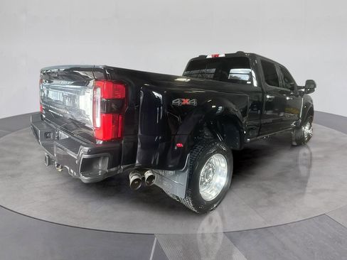 Certified 2024 Ford F450 Platinum w/ Camper Package AWD/4WD image 6