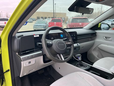 Certified 2024 Hyundai Kona SEL image 21