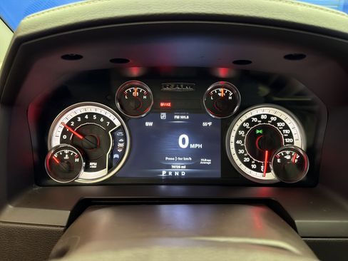 Used 2014 RAM 1500 Laramie w/ Convenience Group image 18