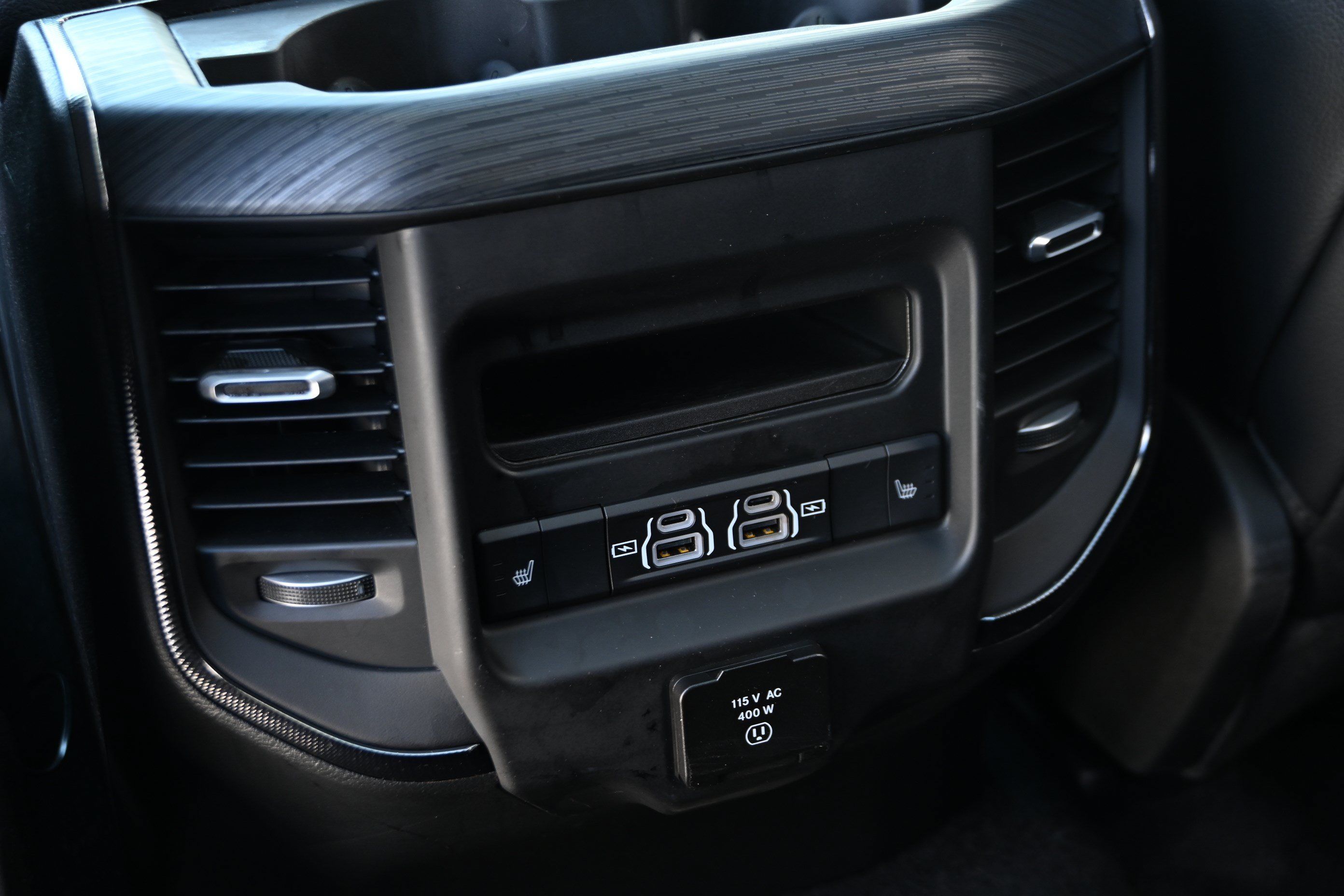 Used 2025 RAM 1500 Rebel w/ G/T Package AWD/4WD image 33