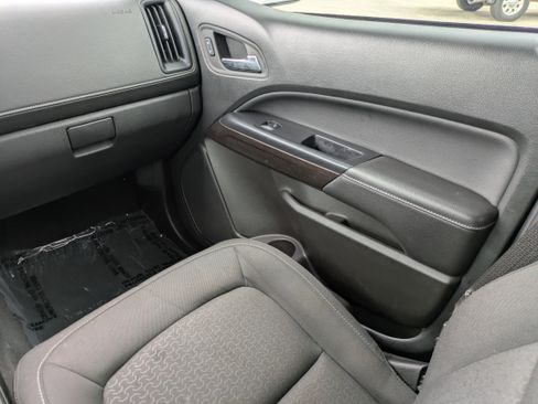 Used 2022 GMC Canyon Elevation w/ Trailering Package image 10