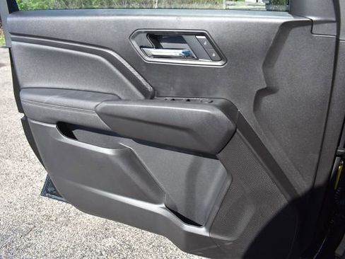 New 2026 Chevrolet Colorado LT w/ LT Convenience Package AWD/4WD image 34