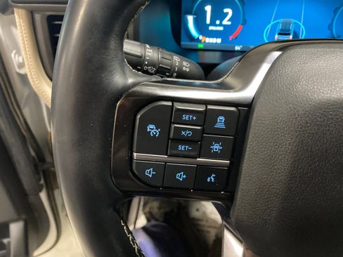 Used 2023 Ford Expedition Max Platinum image 32