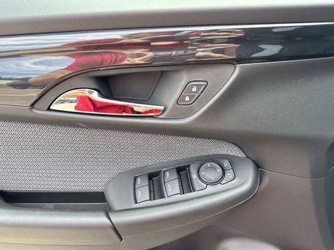 New 2026 Chevrolet TrailBlazer LT w/ Midnight Edition FWD image 42