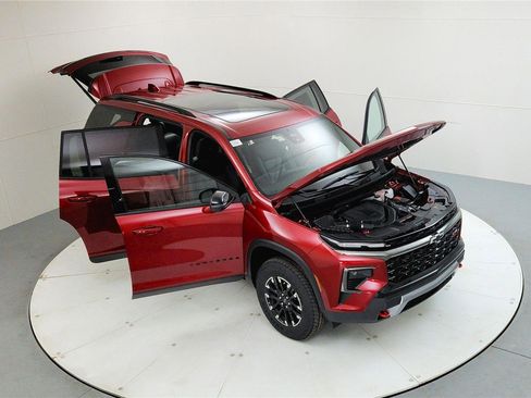 New 2026 Chevrolet Traverse Z71 w/ Enhanced Driving Package image 15