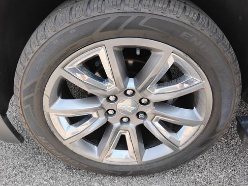 Used 2016 Chevrolet Tahoe LTZ AWD/4WD image 24