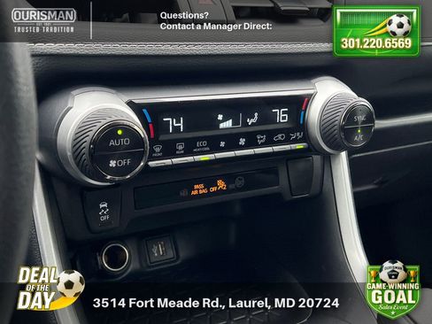 Used 2025 Toyota RAV4 LE AWD/4WD image 7