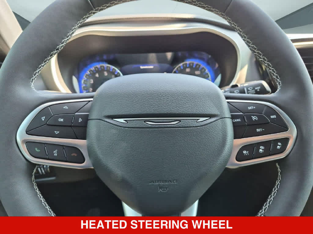 New 2027 Chrysler Pacifica Select FWD image 21