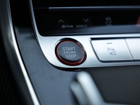 New 2026 Audi SQ7 Premium Plus image 38