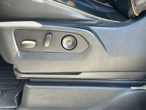 Used 2021 GMC Yukon AT4 w/ AT4 Premium Plus Package image 23