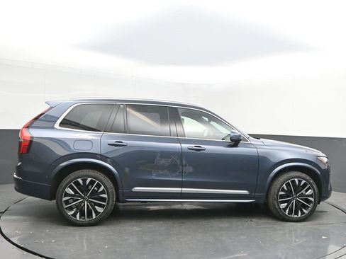 New 2026 Volvo XC90 B6 Plus w/ Protection Package Premier image 8