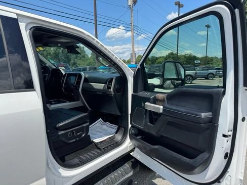 Used 2019 Ford F350 Lariat w/ Lariat Ultimate Package AWD/4WD image 14