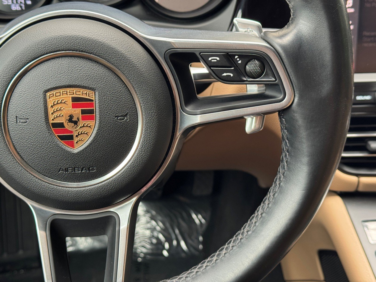 Used 2020 Porsche Macan S AWD/4WD image 22