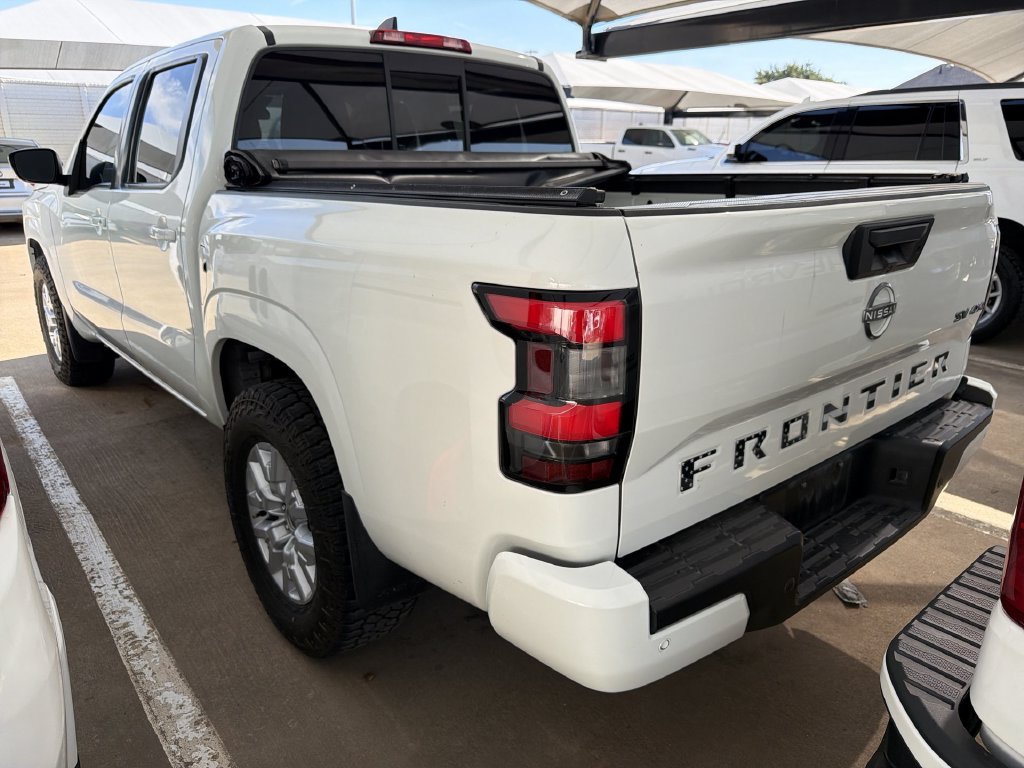 Used 2022 Nissan Frontier SV w/ Technology Package AWD/4WD image 4