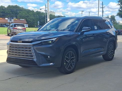 New 2026 Lexus TX 350 AWD image 2