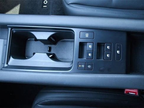 Certified 2025 Hyundai Ioniq 6 SEL image 16