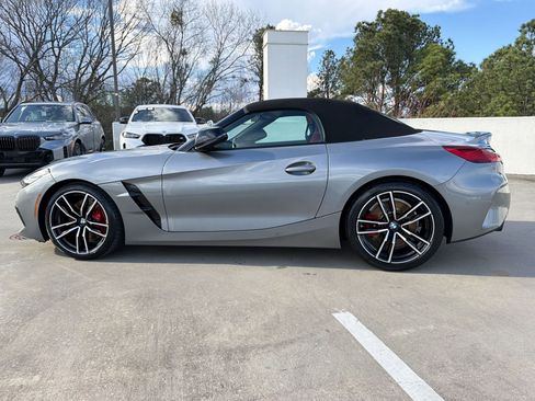 Certified 2023 BMW Z4 M40i w/ Premium Package image 2