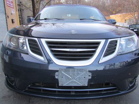 Used 2010 Saab 9-3 2.0T w/ Comfort Package image 27