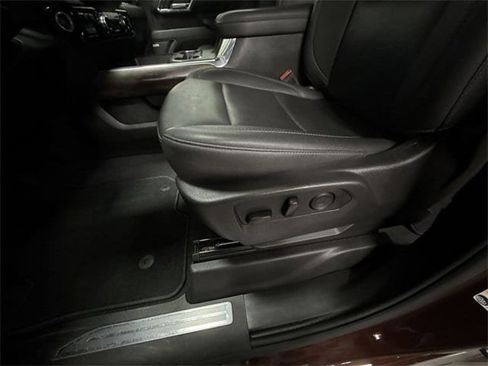 Used 2024 GMC Sierra 3500 SLT w/ SLT Premium Package image 52