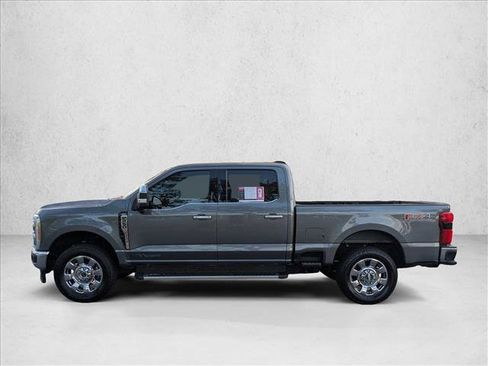 Used 2023 Ford F250 Lariat w/ Chrome Package AWD/4WD image 9