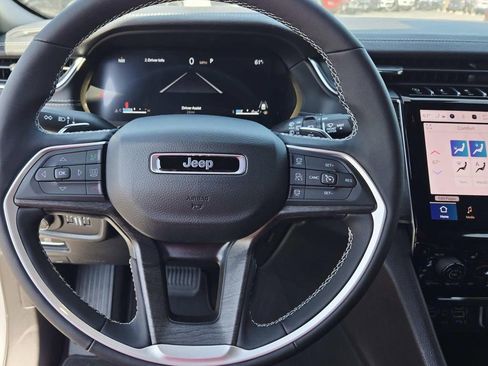 New 2025 Jeep Grand Cherokee L Limited AWD/4WD image 22