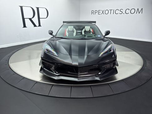 Used 2023 Chevrolet Corvette Stingray Premium Cpe w/ Z51 Performance Package RWD image 2