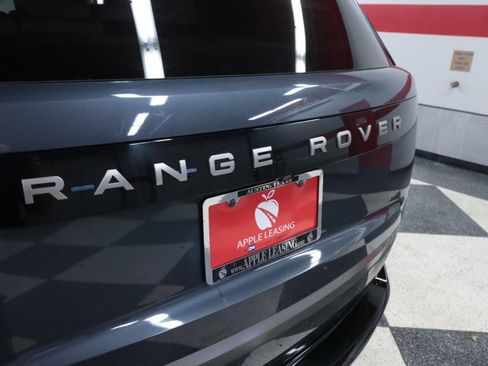 Used 2024 Land Rover Range Rover SE AWD/4WD image 32