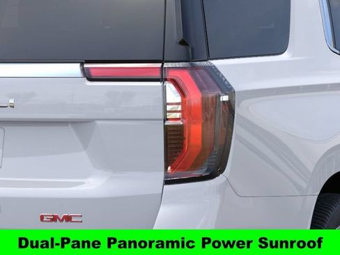 New 2026 GMC Yukon Denali w/ Denali Reserve Package AWD/4WD image 13