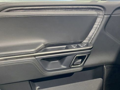 Used 2022 Rivian R1T Adventure image 14