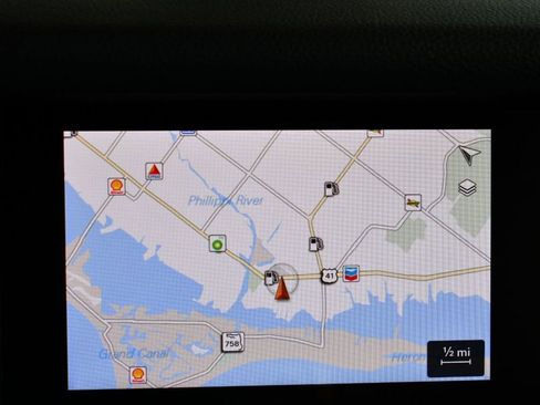 Used 2018 Porsche Macan image 48