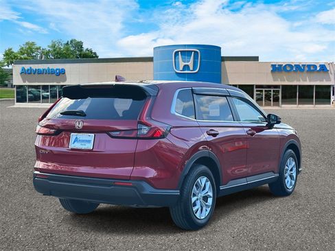 Certified 2025 Honda CR-V LX image 4
