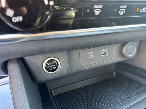 Certified 2021 Nissan Rogue S image 18