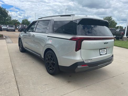 New 2026 Kia Carnival SX Prestige FWD image 7