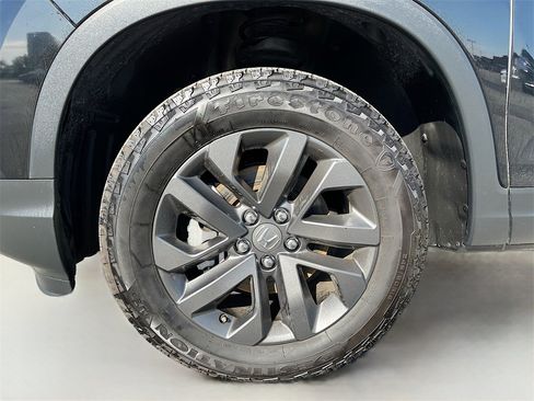 Used 2024 Honda Ridgeline Sport image 29
