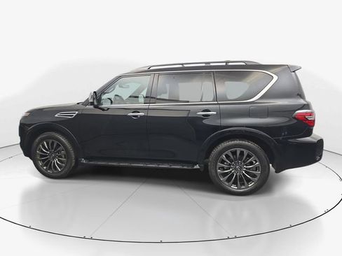 Used 2024 Nissan Armada Platinum w/ Captain's Chairs Package image 6