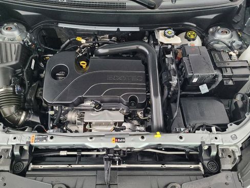 Used 2023 Chevrolet Equinox LT w/ Driver Convenience Package image 30