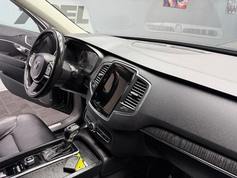 Used 2020 Volvo XC90 T6 Momentum w/ Protection Package Premier AWD/4WD image 52