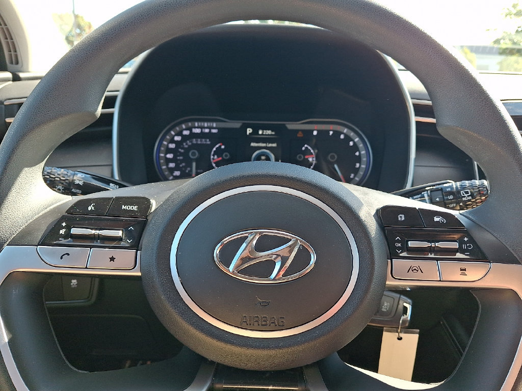 Certified 2024 Hyundai Tucson SE AWD/4WD image 19