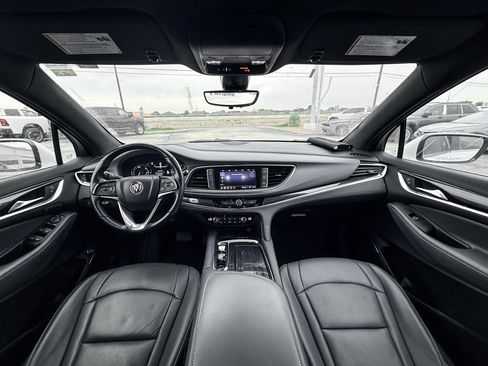 Certified 2024 Buick Enclave Premium image 9
