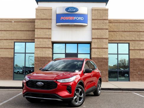 New 2026 Ford Escape ST-Line w/ Tech Pack #1 image 2