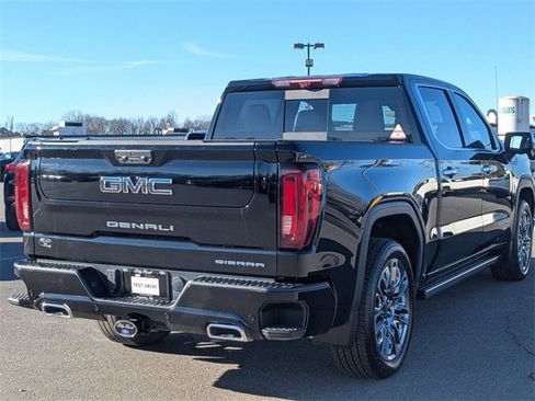 Used 2024 GMC Sierra 1500 Denali Ultimate image 3