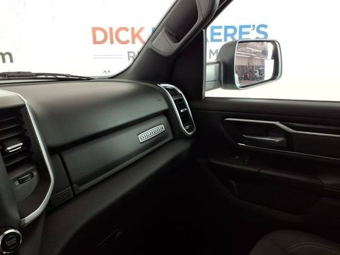 Used 2022 RAM 1500 Big Horn AWD/4WD image 22